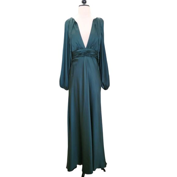 Mac Duggal 55397 Emerald Green 4 Long Sleeve Satin Cold Shoulder Maxi Dress - Picture 1 of 13